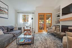 1123Woodside2Bed3Ba - Image 3