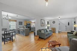 131 Forest Hill - Image 2