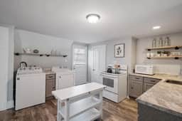526 Hevey St #3 - Image 2