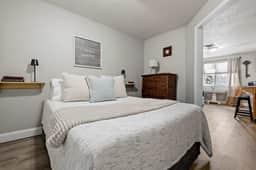 5-5 Blackstone Dr - Image 2