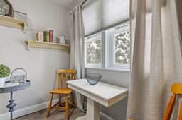 5-5 Blackstone Dr - Image 5