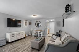 201 Cocheco Ct - Image 5