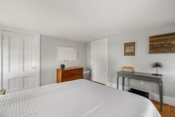 23B Portsmouth Ave - Image 4