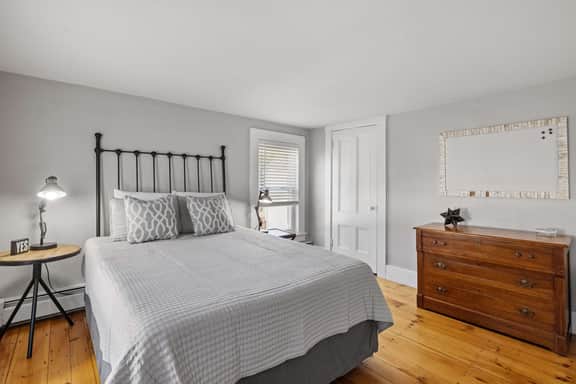 23B Portsmouth Ave - Image 5