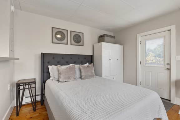 792 Grove #1 - Image 2