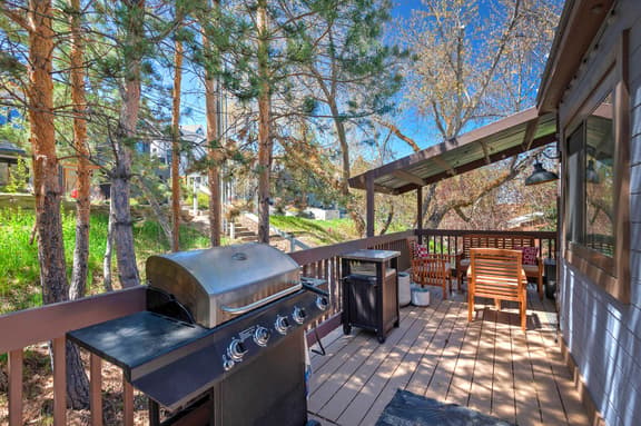 1123Woodside1Bed2Ba  - Image 1